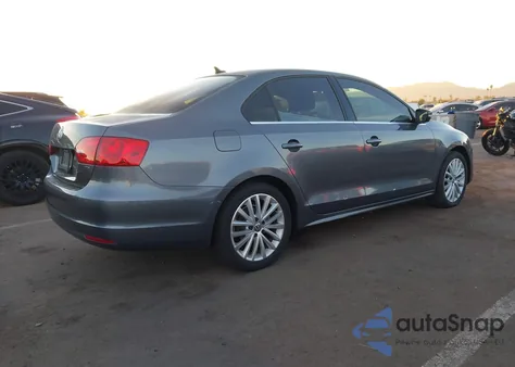 2014 Volkswagen Jetta 2.0L Tdi из США, поврежденный, VIN 3VWLL7AJ2EM419604